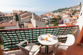 Apartments Nataša - 100m from sea
